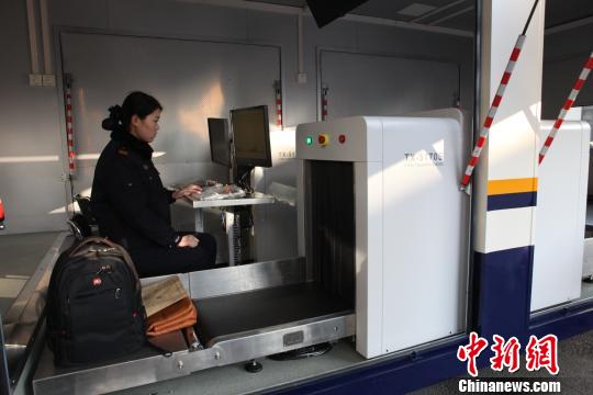 航天海鹰移动安检车在京上岗，科技助力城市安全防控体系升级